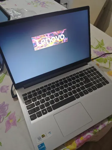 Notebook Lenovo IdeaPad 1 15.6" Core i3 12ª Geração 12GB RAM 256GB SSD