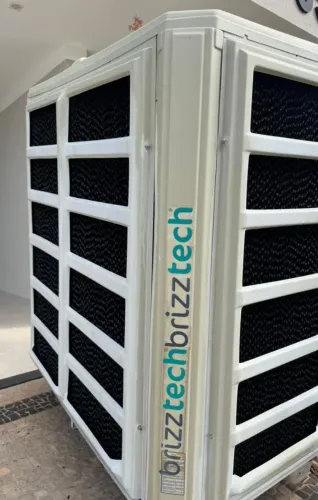 Climatizador brizztec 52 m³ de vazão.