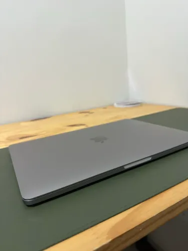 MacBook Pro 2016 Intel i5 - Tela Retina 13