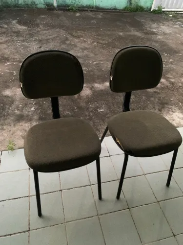 2 Cadeiras Secretária 