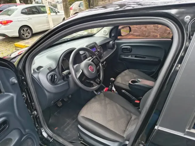Fiat Mobi Like 1.0 Fire Flex 5P. 2019