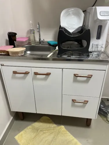 Gabinete de cozinha com pia
