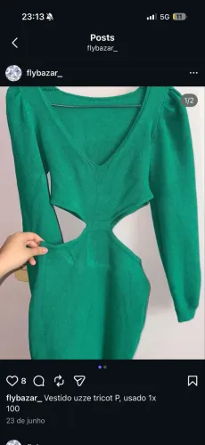 vestido verde colado