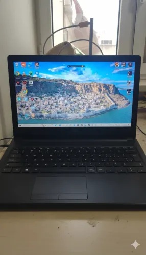 ? Notebook i3 + 1TB Armazenamento+ Jogos Instalados - Leia a descrição ?