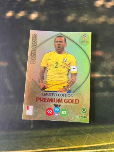 CARD LIMITED EDITION PREMIUM GOLD DANIEL ALVES COPA 2018