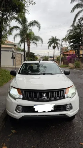 Mitsubishi L200 Triton Sport GLS 2.4 CD Diesel Aut. 2021