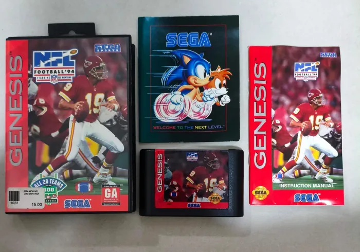 NFL Football 94 Starring Joe Montana + Poster Sega Next Level