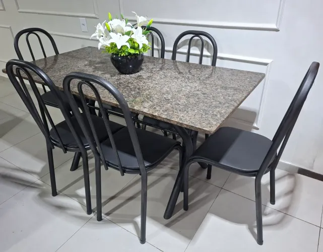 Mesa Bem Nova Entrego 