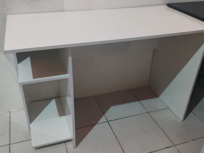 MESA PARA COMPUTADOR