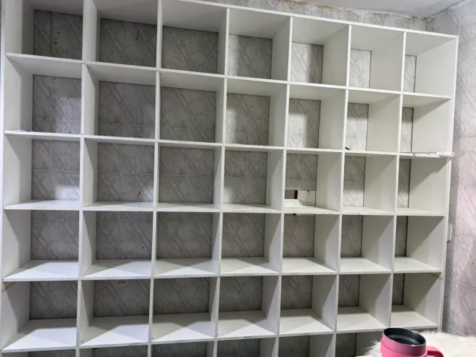 Colmeia de roupas para loja