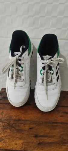 Tênis Adidas número 39/40