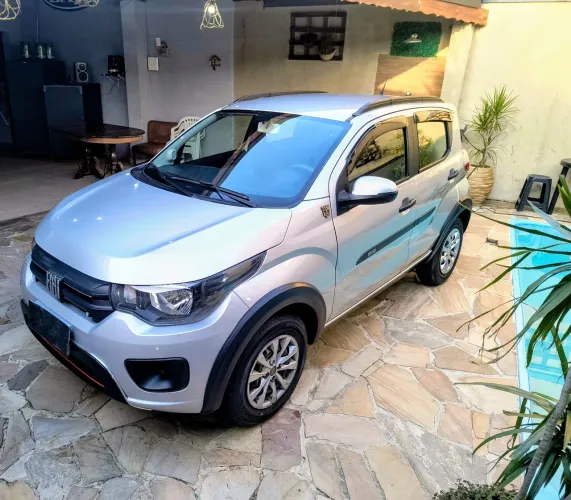 Fiat Mobi Like 1.0 Fire Flex 5P. 2022