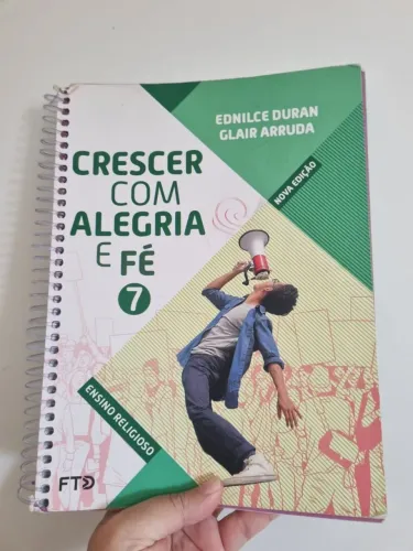 livro crescer com alegria e fé 7