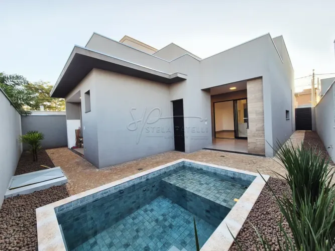 Casa térrea de 150m² com 03 suítes para locação e venda em condomínio - Portal da Mata