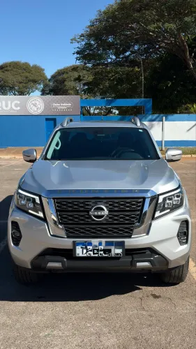 Nissan Frontier XE CD 4X4 2.3 Bi-TB Diesel Aut. 2025