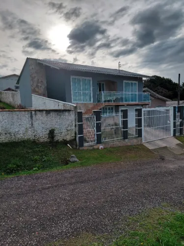 Casa de alvenaria com 3 quartos no B: Penha