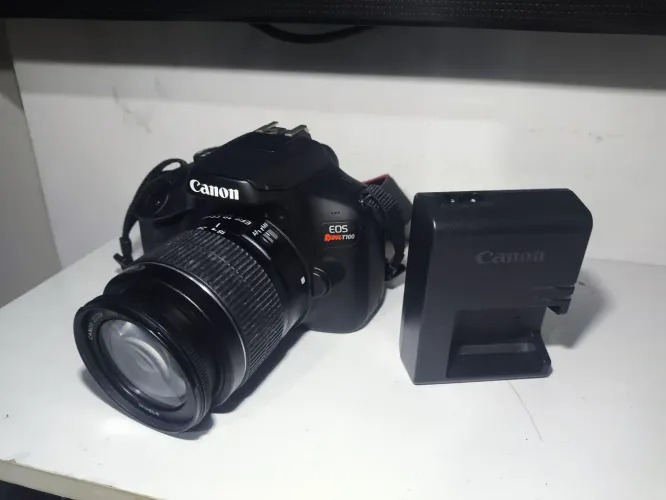 Câmera Canon T100 com wi-fi carregador bateria lente EFS 18 55 