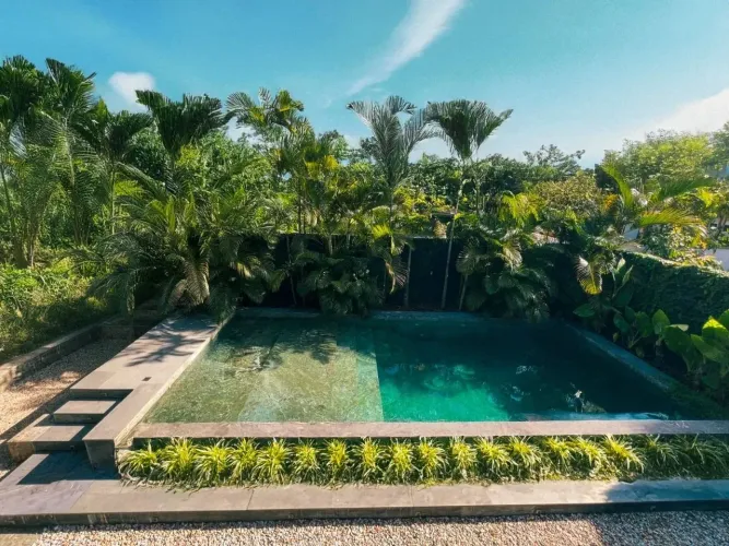 Casa com Piscina e 4 quartos à venda na Praia de Jurerê Internacional - Em Florianópolis/S
