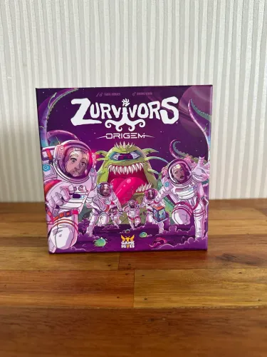 Zurvivors A Origem Jogo de tabuleiro assinado pelos autores