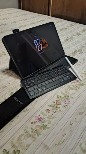 Tablet Lenovo P11 Plus (64GB / 11") + Kit Completo (Capa, Teclado e Caneta)<br>R$ 1.800,00