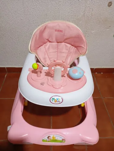 Andador infantil musical 