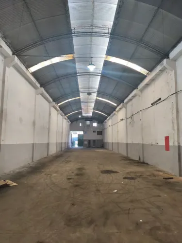 vendo galpão 600 M2 em Rocha Miranda