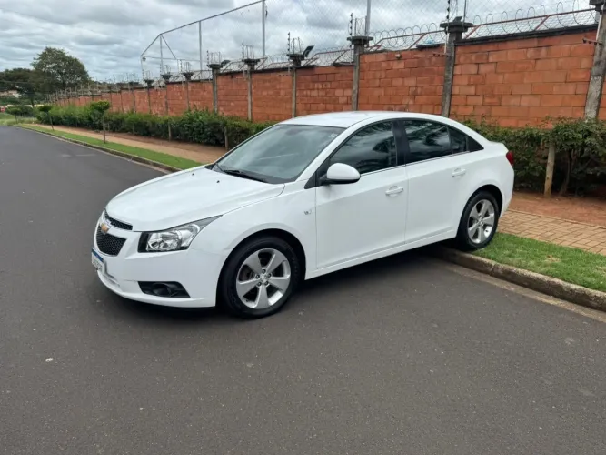 Chevrolet Cruze LT 1.8 16V Flexpower 4P Aut. 2013