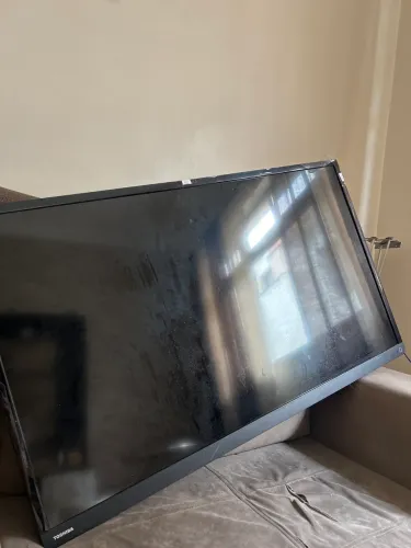 TV TOSHIBA - NÃO LIGA
