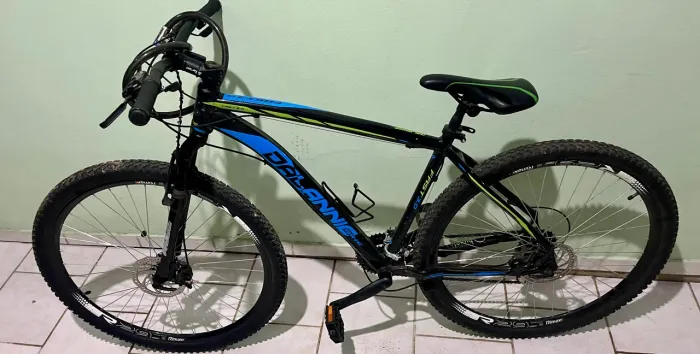 Vende se bicicleta semi nova Bicicleta Aro 29 Fast 3.0 Dalannio