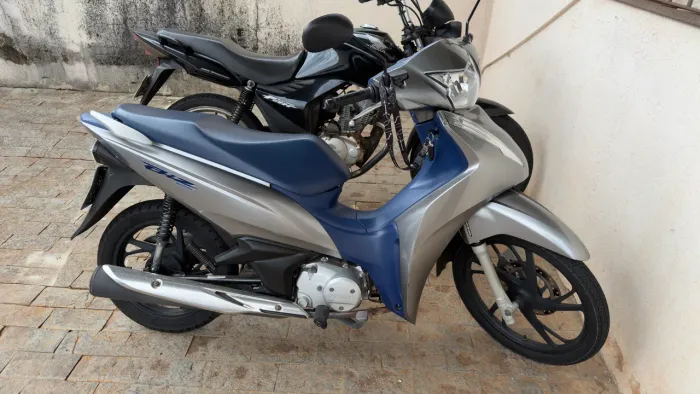 Biz 125 completa em excelente estado 