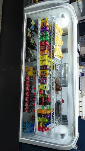 Vendo instalação para lanchonete e restaurante