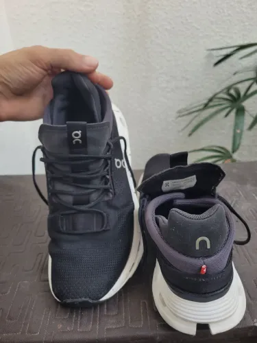 Tenis original ON