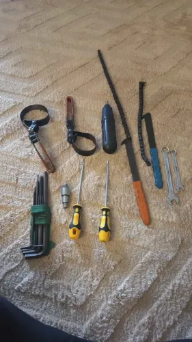 Caixa de ferramentas Sata 17", acompanha ferramentas