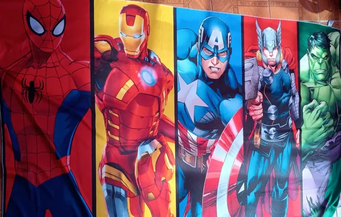 Painel vingadores serve para lençol de cama tecido pano ótima qualidade 