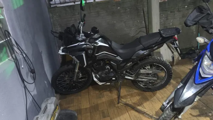 ? VENDA URGENTE - SHI 250 ZERO NOVA ?*