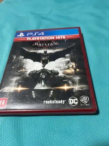 Batman: Arkham Knight - Edição PlayStation Hits (Mídia Física) usado para PS4