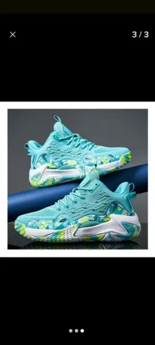 Vendo 2 pares de tênis cano 3/4