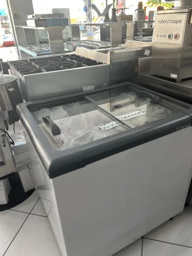 Freezer Horizontal Vidro Reto 200 Litros