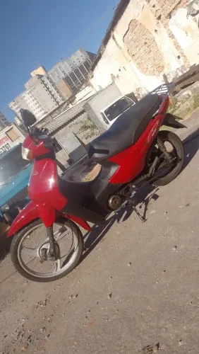 Vendo biz 100cc dok ok 2026 recibo em branco é está fumando