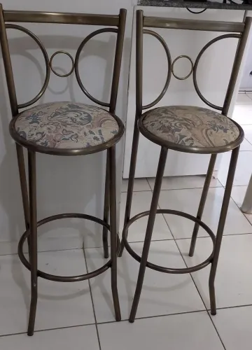 Banquetas Altas