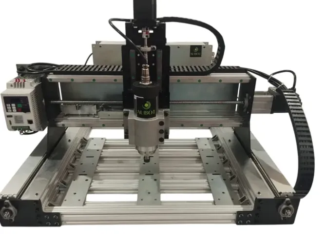 Router CNC - Fuso de Esferas e Guia Linear