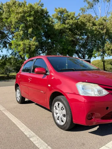 Toyota Etios XS 1.3 Flex 16V 5P Mec. 2013
