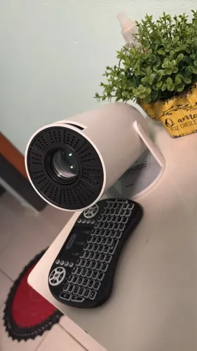 Mini projetor