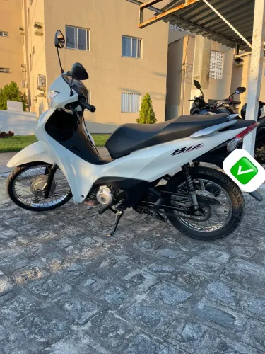 Honda Biz ES 125cc 2025 Branca Emplacada até 06/2027 Única Dona