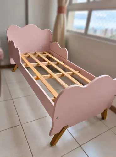 Cama infantil rosa