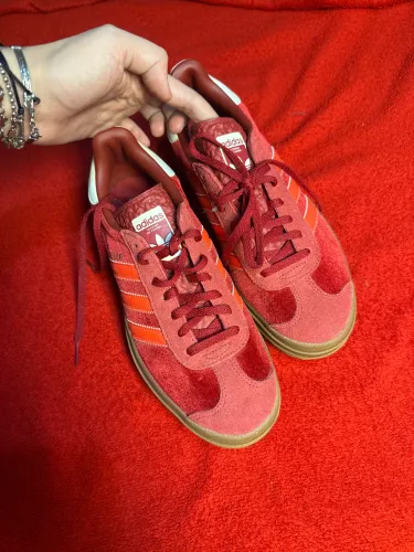 Tênis adidas GAZELLE 39 original
