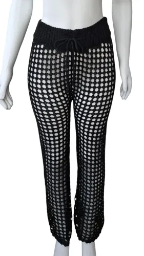 Calça Flare de Crochê Preto Vazado (Saída de Praia)