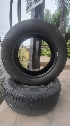 Pneus seminovos