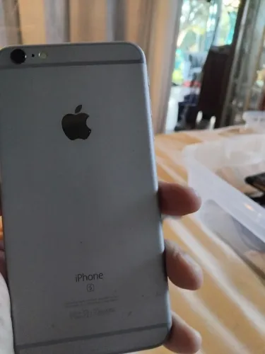 IPhone antigo