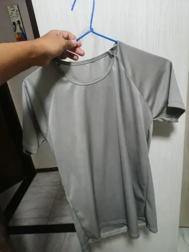 Camisa Cinza academia tamanho M